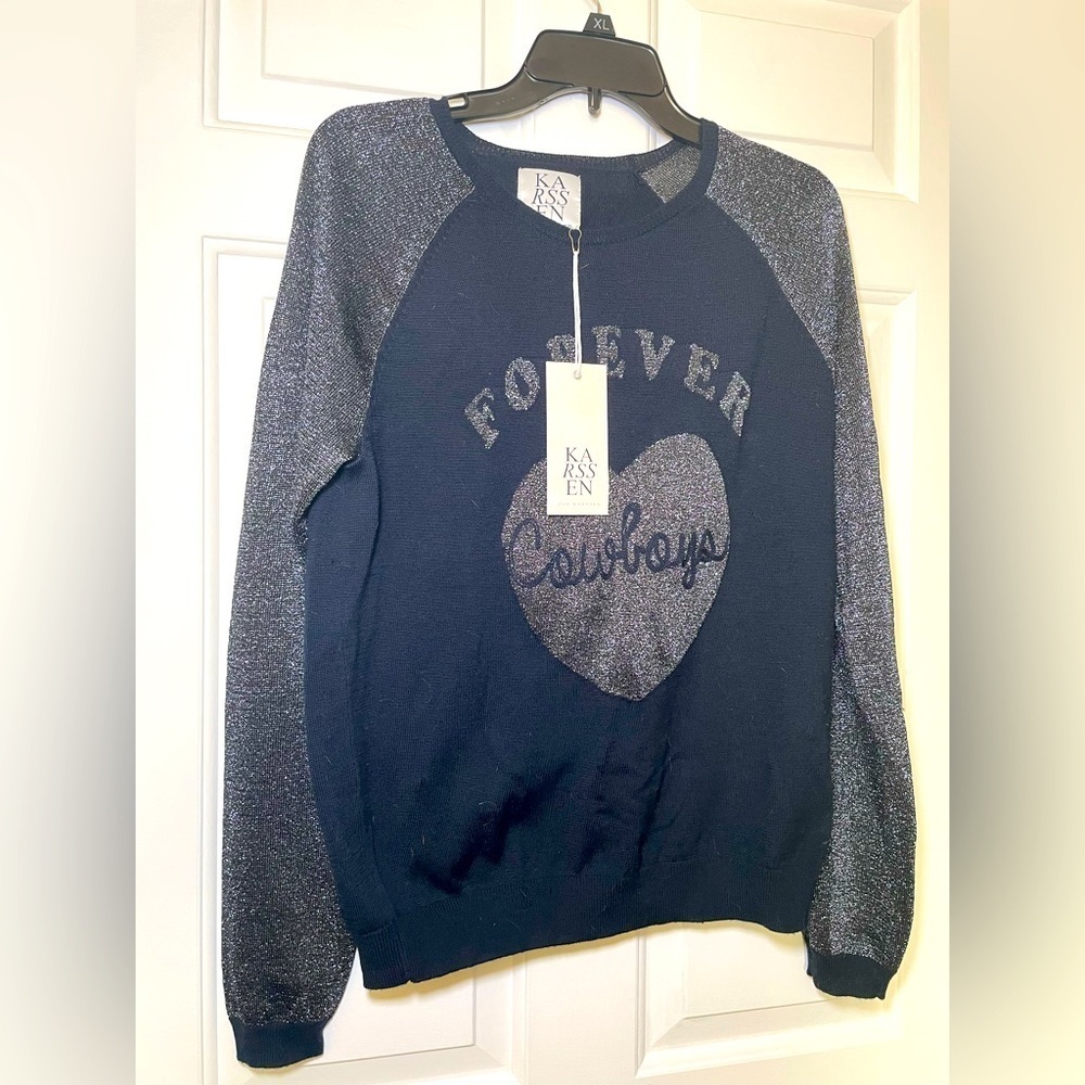 Zoey Karssen Womans FOREVER COWBOYS Sweater Sz Medium NWT Black Silver Metallic